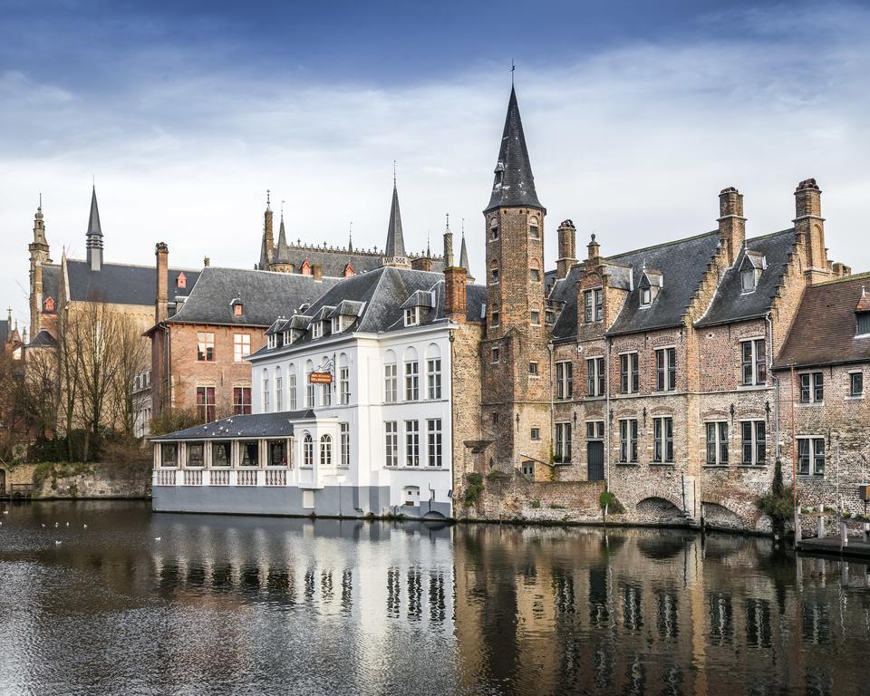 Odevaere - Charming & Luxurious With Terrace Appartement Bruges